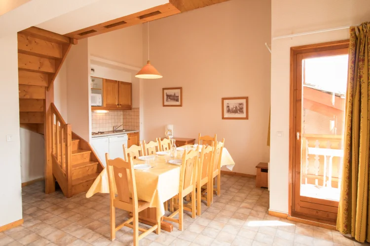 COM335M / 3 pièces - 8 personnes