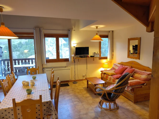 COM443M / 3 pièces - 8 personnes