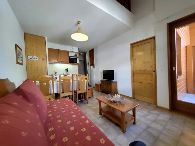 COM338M / 3 pièces - 8 personnes